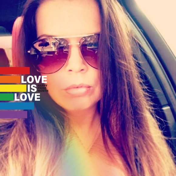 Meet your Posher, Melissa - Picture 1 of 1